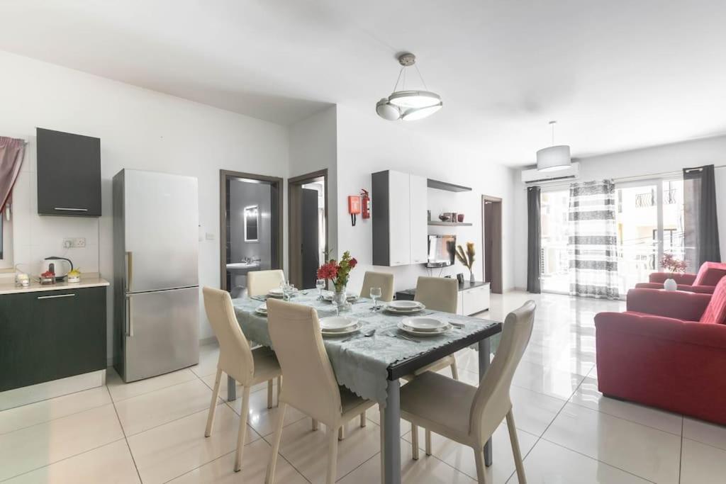 Modern Apt. Close To The Square San Pawl il-Baħar Kültér fotó