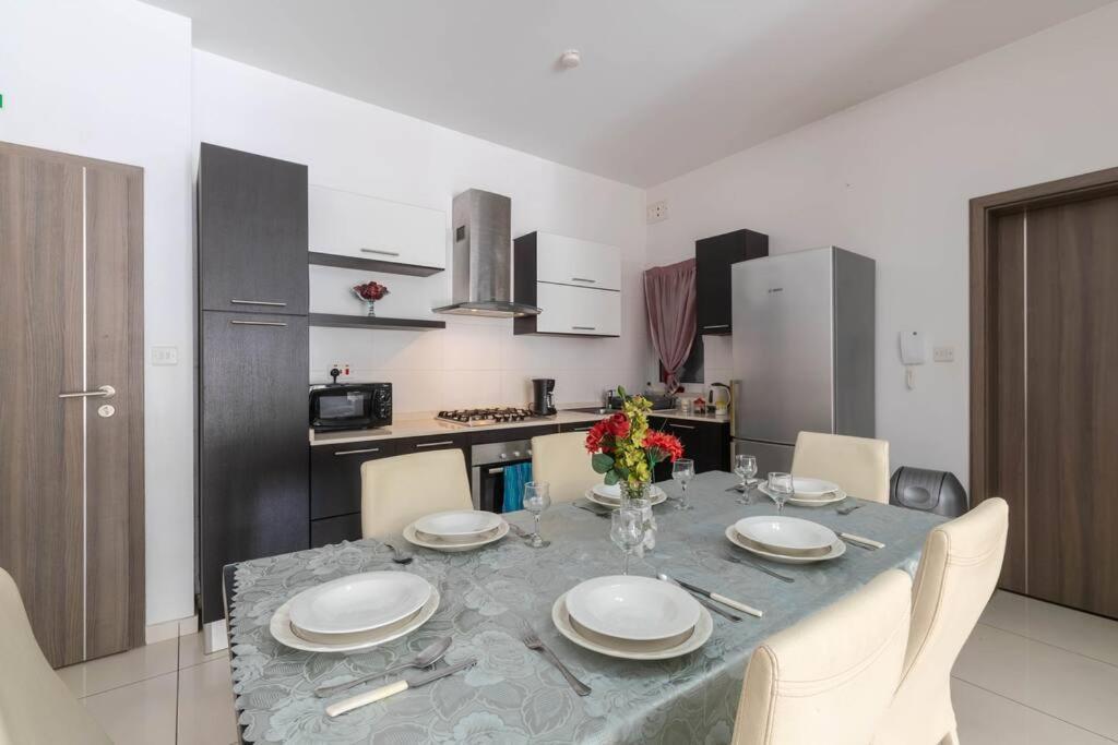 Modern Apt. Close To The Square San Pawl il-Baħar Kültér fotó
