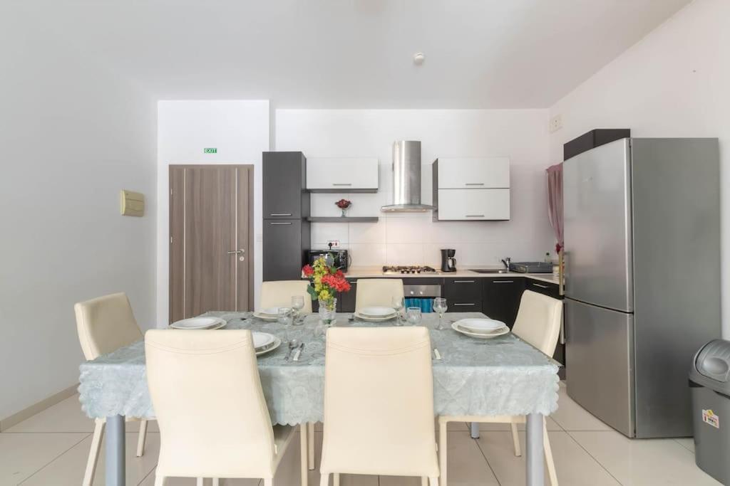 Modern Apt. Close To The Square San Pawl il-Baħar Kültér fotó